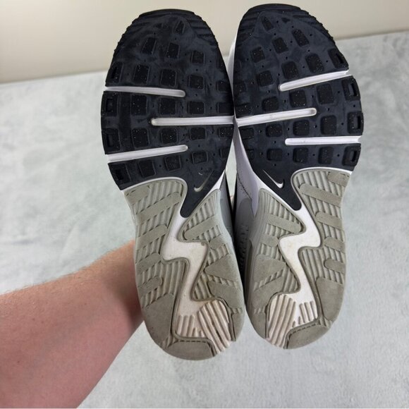 Nike Air Max Excee White Sneakers Men's Size 11 US/10 UK/45 EU CD4165-100 - Picture 5 of 16